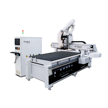 Egurra lantzeko Zentroa CNC Router Makina